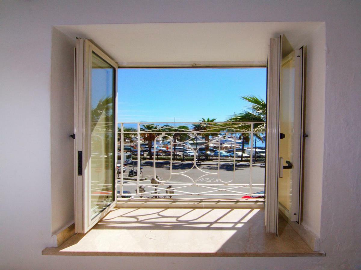 Il Covo Sul Porto Apartment Milazzo Exterior photo